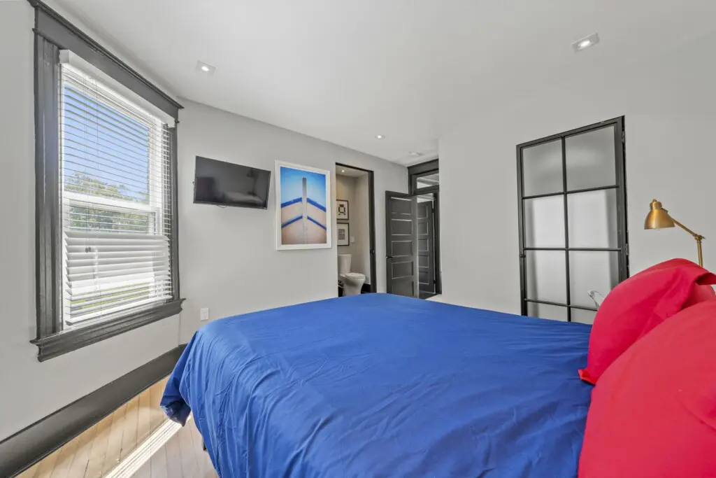 n2e2hi7083aqb4ln5amm