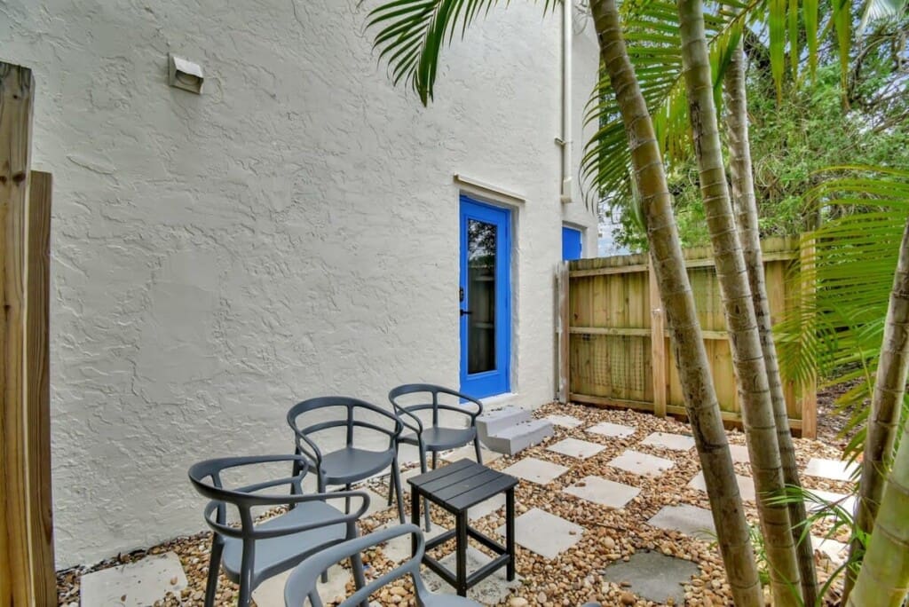 Example of Luxury Furnished Living style