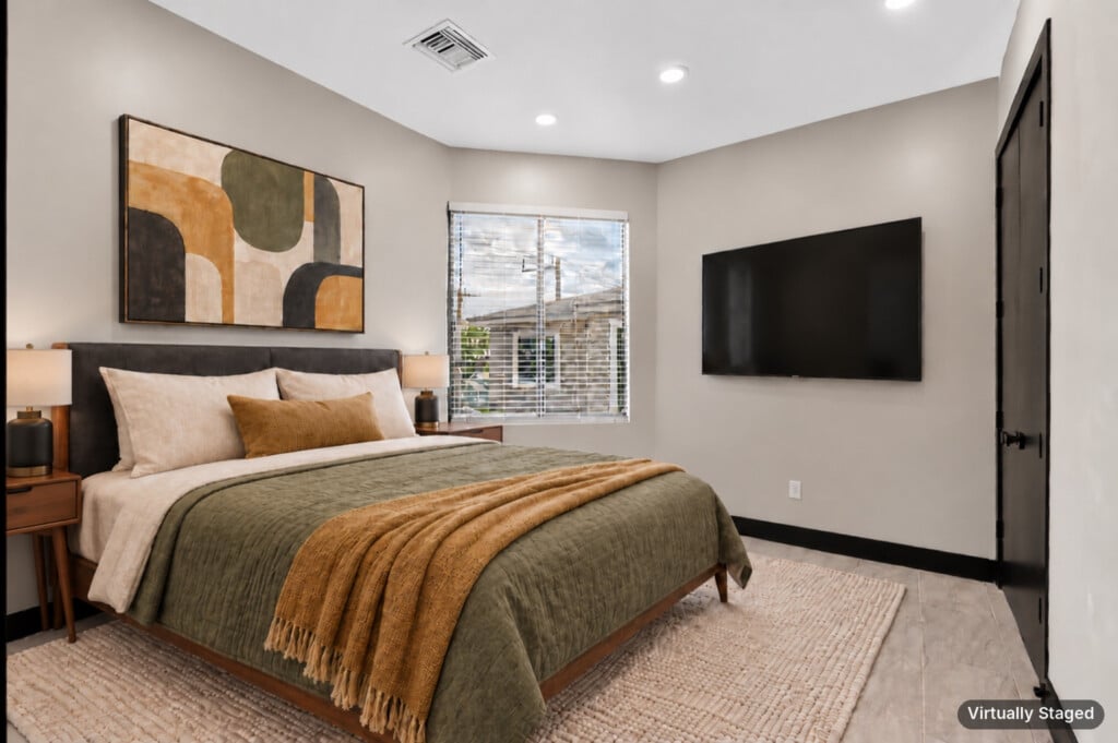 3541 NE 13th Ave, Unit A — bedroom