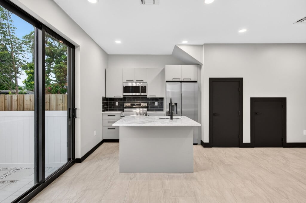 3541 NE 13th Ave, Unit A — kitchen (unfurnished)