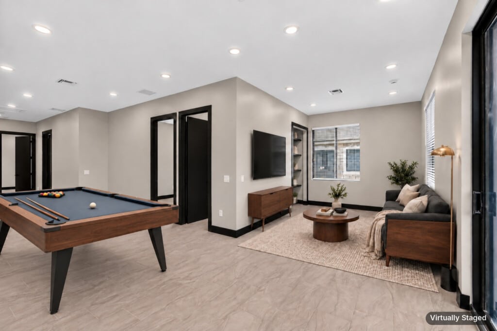 3541 NE 13th Ave, Unit A — upstairs living area